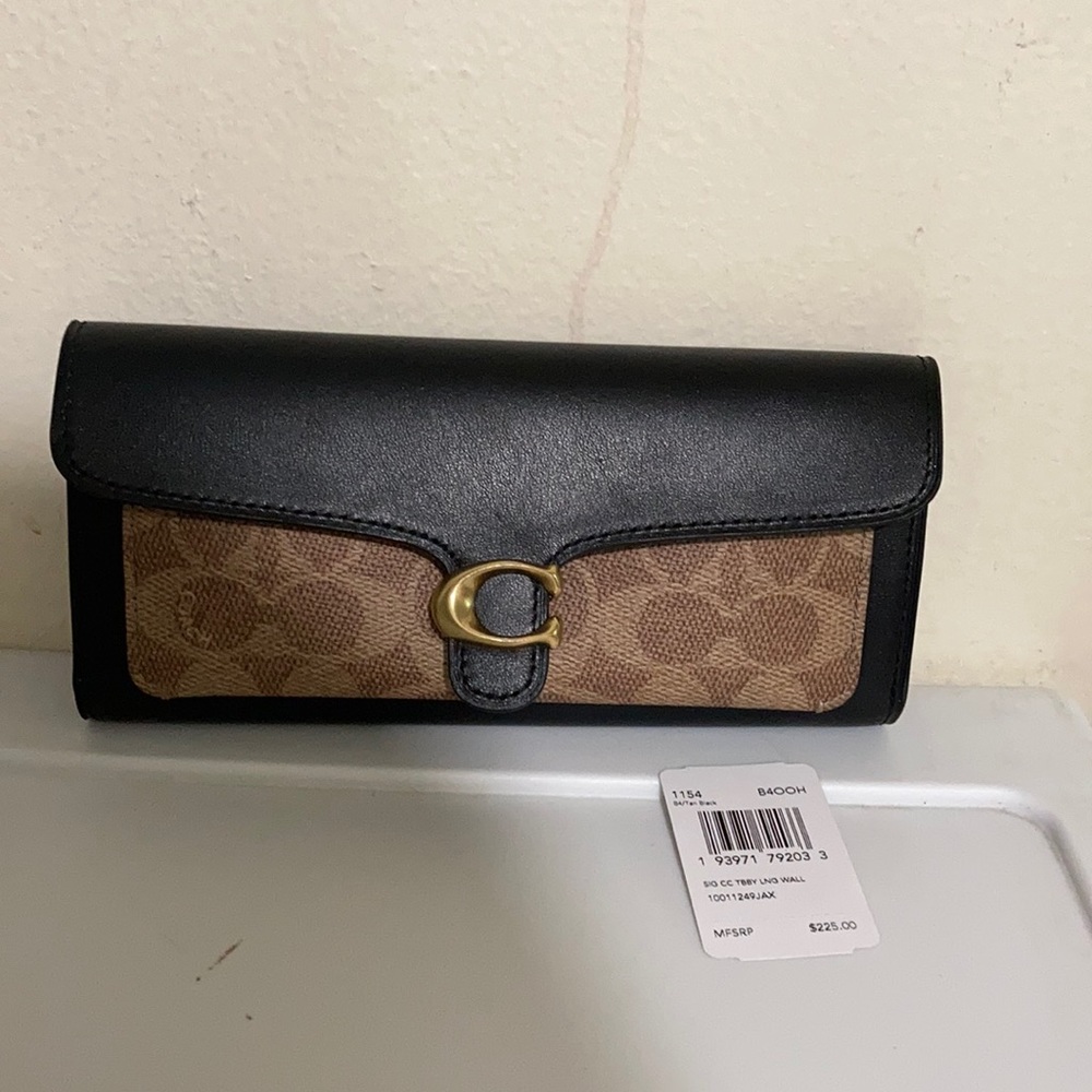 Coach SIG CC TABBY LNG Wallet